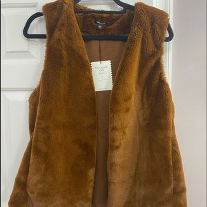 Stella & Dot faux fur vest